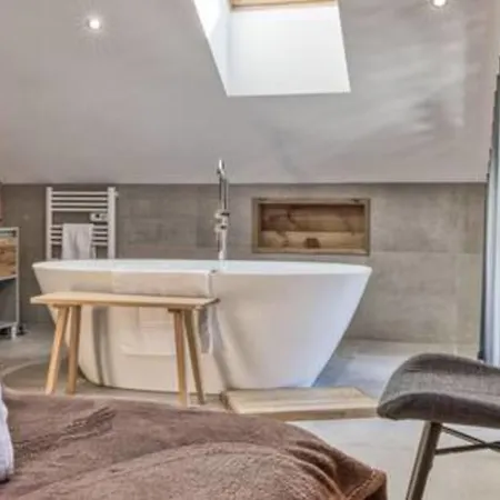 Ruby - Luxurious Duplex 180 M2 Apartment *