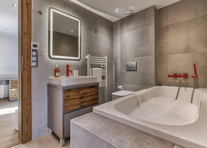 A Stunning Duplex Flat Near The Grands Montets