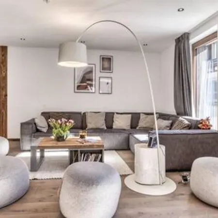 Apartament A Stunning Duplex Flat Near The Grands Montets Chamonix