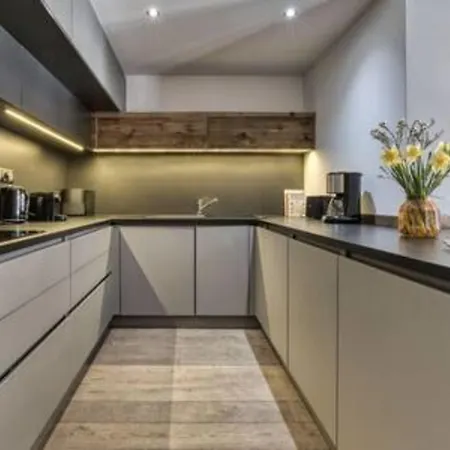 Apartament A Stunning Duplex Flat Near The Grands Montets *